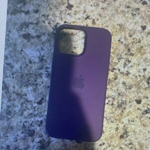 Apple Deep Purple Silicone Case